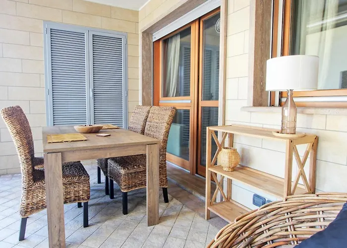 Cozy Terrace Apt Close To Eataly And Metro Piramide