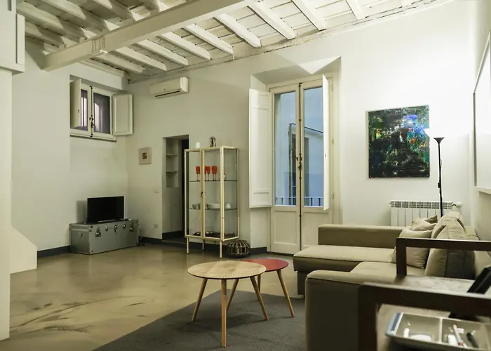 Stylish Roman Loft In Monti Area, Near Colosseum